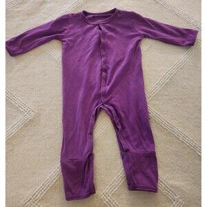 Kyte baby snap footie size 0-3M- purple